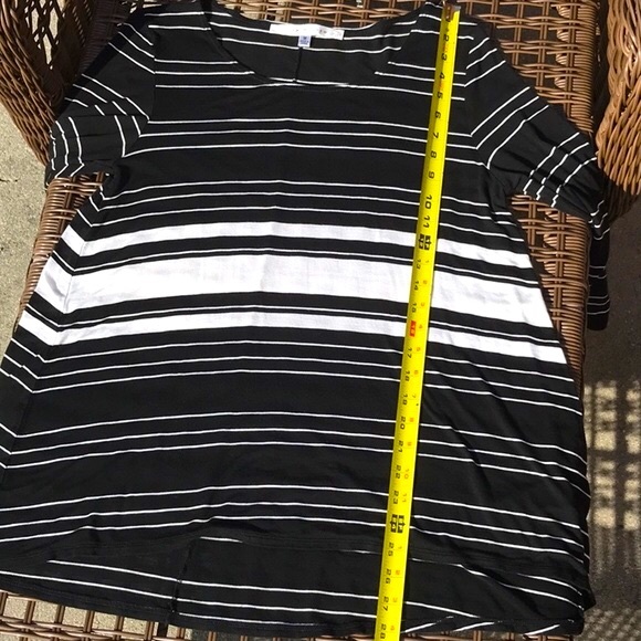 Max Studio Top - Picture 10 of 11